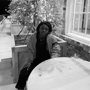 Meet your Posher, Saada